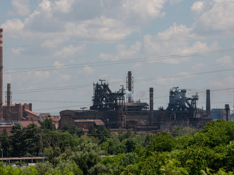 High price for China’s investments in Serbian steel plant